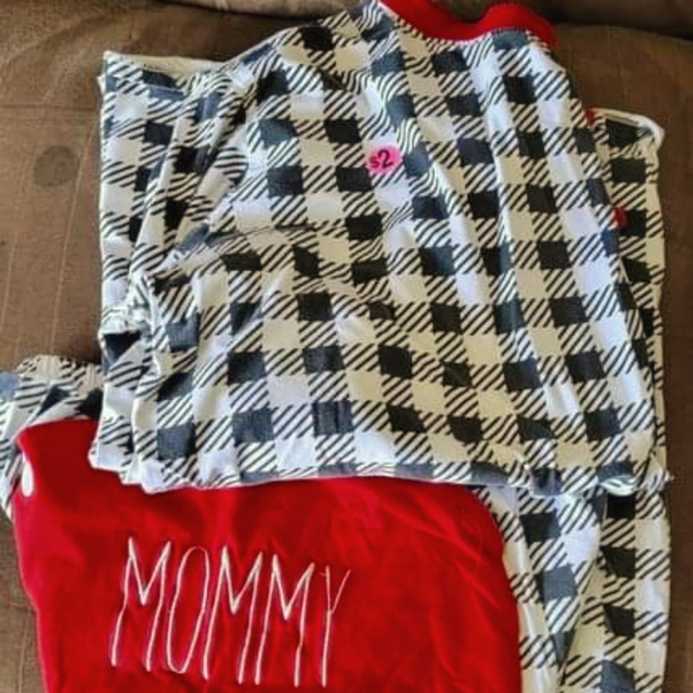 Size XL Mommy Plaid PJ